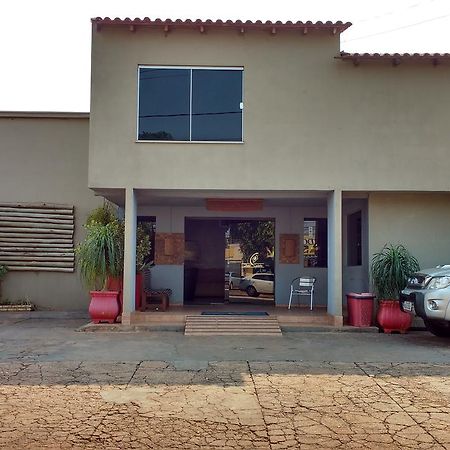 Hotel Ceolatto Av Julio Campos Várzea Grande Exterior foto